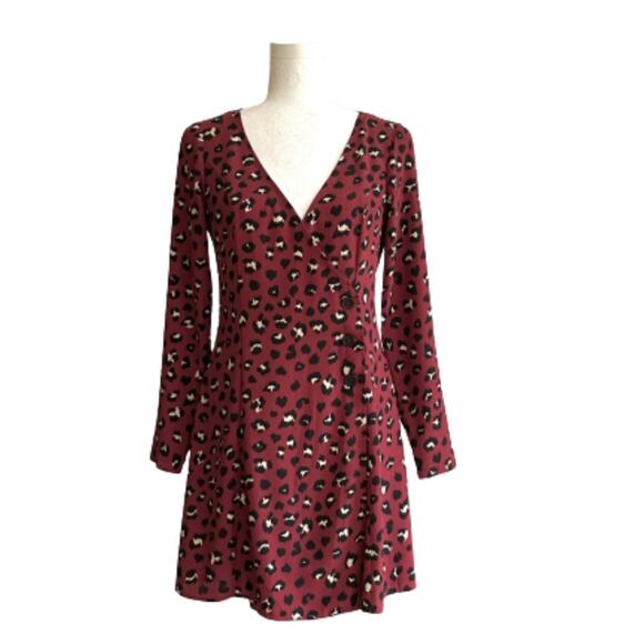 Divided Red Burgundy Animal Print V-Neck Long Sleeve Wrap Dress Size 6 NEW - Picture 2 of 13